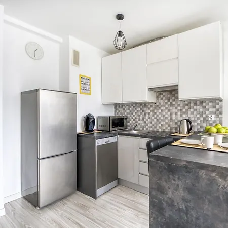Apartamento Rondo Onz Varsóvia